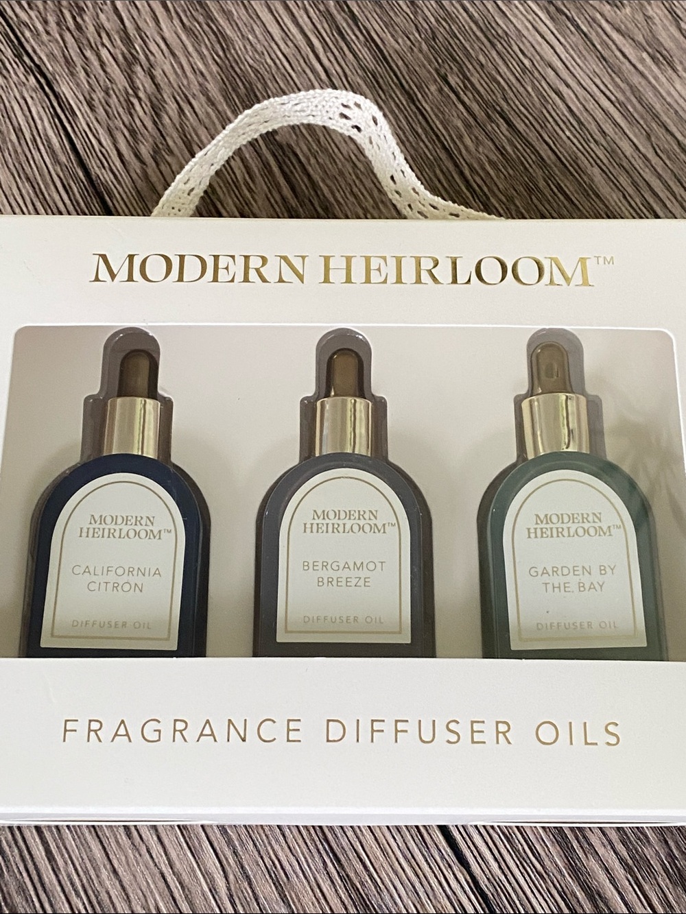 Modern Heirloom Fragrance Diffuser Oils  3 Bottle Set Sand & Fog NWT